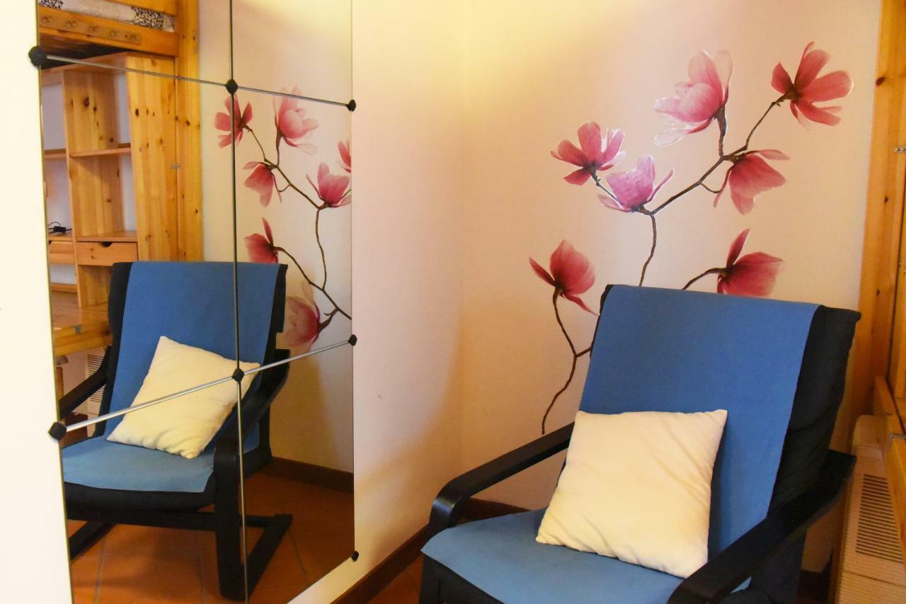 Cozy Garden Retrait Apartment วาเรนนา ภายนอก รูปภาพ