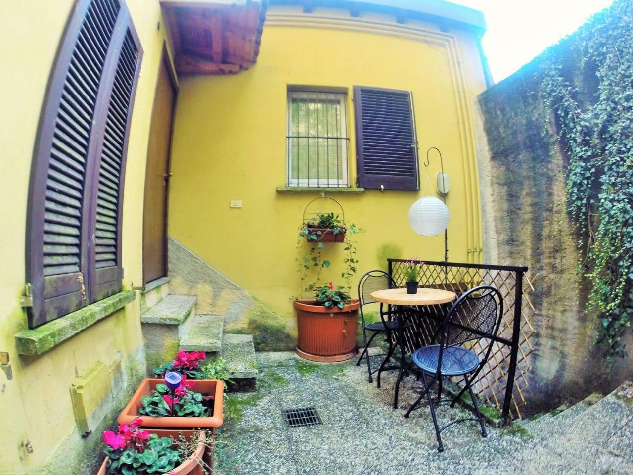 Cozy Garden Retrait Apartment วาเรนนา ภายนอก รูปภาพ